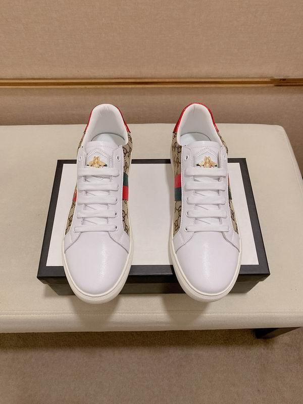 Gucci Men's Shoes 1104